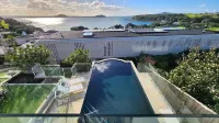 Orakei Grandeur Mansion with Sea Views & Pool - Private Pools