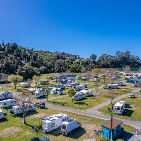 Kaiteriteri Recreation Reserve Cabins