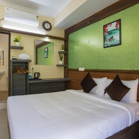 Gems 9 Airport Hotel