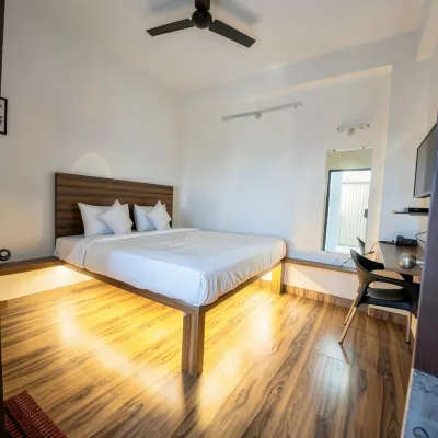 SUKH PALACE - 2-Star