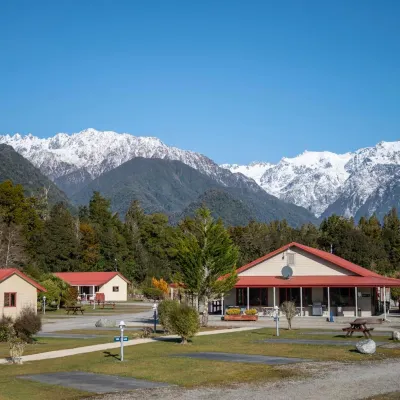 Franz Josef Top 10 Holiday Park Hotel dekat West Coast Wildlife Centre