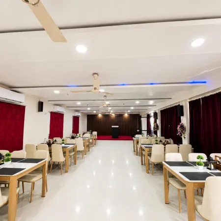 Hotel Big boss New Digha