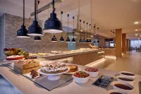 Universal Hotel Castell Royal - breakfast