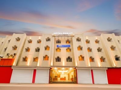 FabHotel Ranjit Residency - Secunderabad Station Exit, Secunderabad Railway Station
