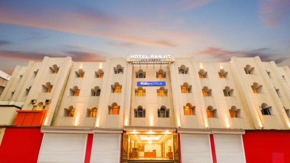 FabHotel Ranjit Residency - Secunderabad Station Exit, Secunderabad Railway Station
