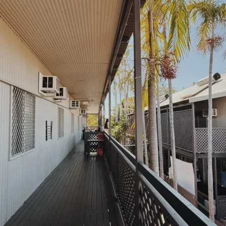 Roebuck Bay Backpackers and Party Bar
