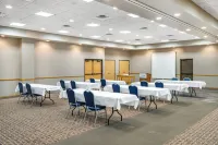 AmericInn by Wyndham Aberdeen Event Center