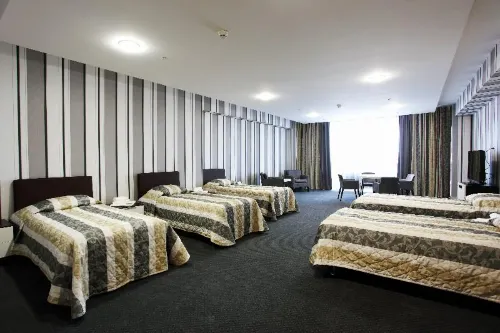 Arena Hotel - Pools