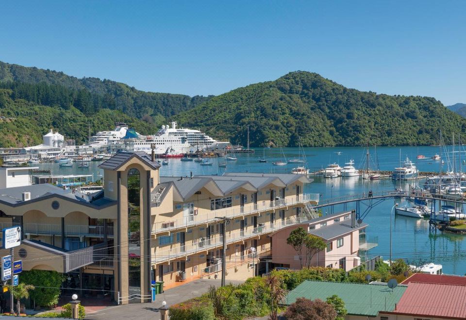 hotel overview picture
