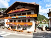 Hotel Adriana - 3-Star