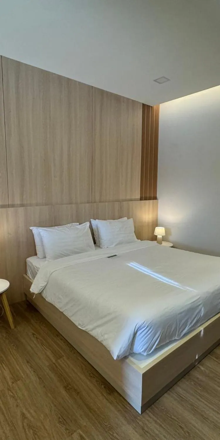 ห้องดีลักซ์เตียงใหญ่หรือเตียงแฝดพร้อมวิวเมือง