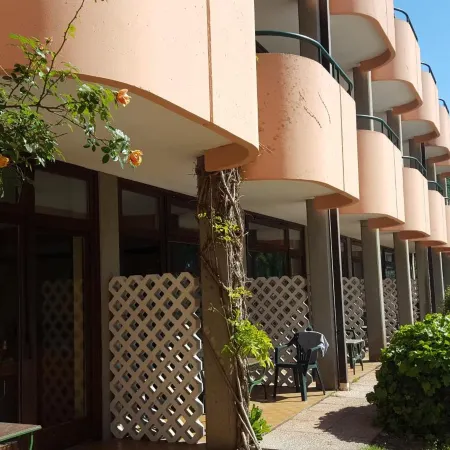Hotel Royal Hotels in Garda Town