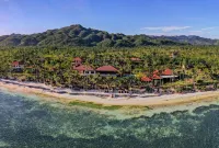 Island View Beachfront Resort Hotels near Canuba Beach