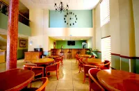 Hotel Consulado Inn - Breakfast