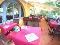 Atoll Hotel Restaurant - Bữa sáng