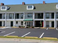Jameson Inns Oakwood Hotels near Stonebridge Village