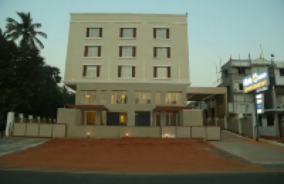 Misty Ocean - A Bergamont Group of Hotel