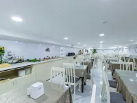Moreme Hotels in Sukko