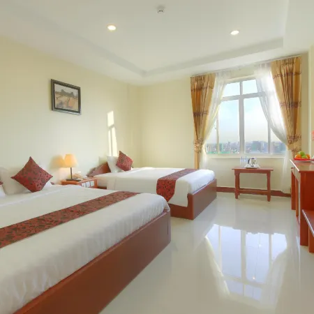 Kirirom Crystal Hotel Отели рядом с достопримечательностью «Торговый Центр Сория»