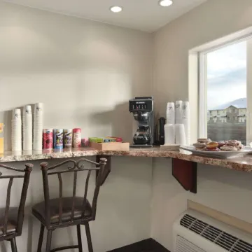 Days Inn by Wyndham Beaver