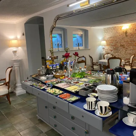 Dali Aparthotel
