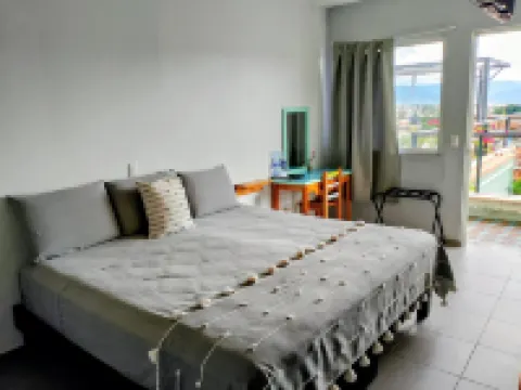 Un Sueño Valle de Huajes