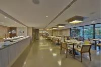 Deville Prime Campo Grande - breakfast