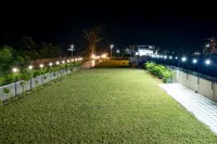 The 7th Heaven Resort - 2-Star