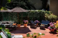 Aldrovandi Residence City Suites