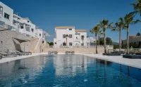 Quattro Suites - Beach
