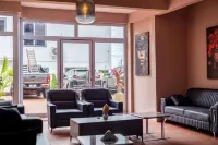 Maat Luxury Homes - 3-Star