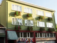 Mini Harem Hotel Hotels near رصيف ميناء الحريم