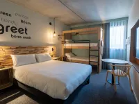 Greet Hôtel Orthez Bearn فنادق في Lay-Lamidou