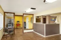 دايز إن باي ويندام شامباين/أوربانا فنادق في شامبين