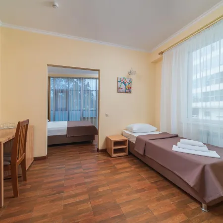 Room Hotel (Рум Отель)