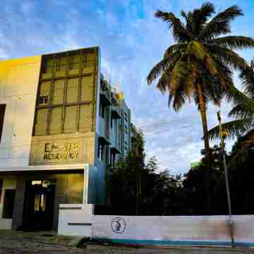 Elite Residency Hotel Exterior