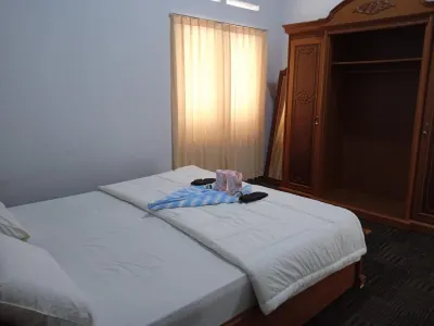 Mutiara Guest House Syariah Hotel dekat Terminal Antokan Pasar Lama Lubuk Basung