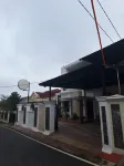 Ar Raudhah Hotel Syariah Hotel di Birugo