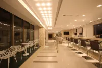 Calma Hotel & Spa - ที่มีบาร์