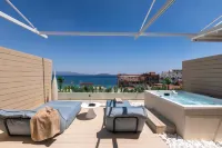 Flisvos Royal Hotel & Suites - Hot Tub