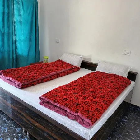 Hoteldeepkishanbystayapart