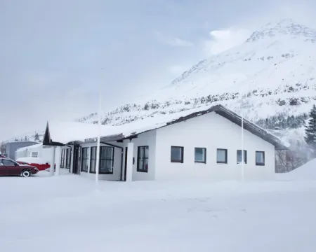 梅迪亞盧納旅館 塞濟斯菲厄澤酒店