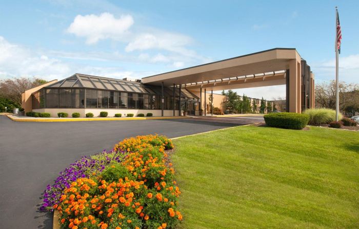 Days Hotel by Wyndham Allentown Airport / Lehigh Valley