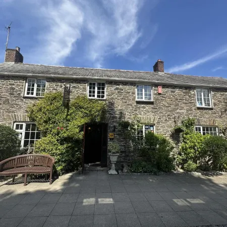 The Crooked Inn