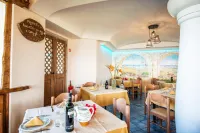 La Capannina - Hotel & Apartments - Morgenmad
