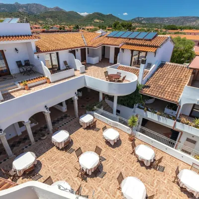 Hotel Bonsai Hoteles cerca de Playa de La Cinta