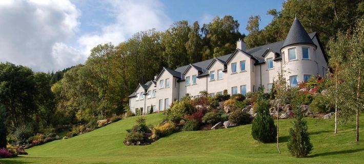 Loch Ness Lodge Hotels in Inverness
