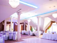 Hotel Nevis Wellness & Spa Hotels in Oradea