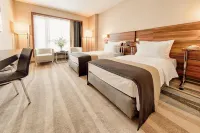 Warsaw Plaza Hotel Hotel di 