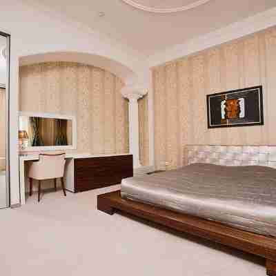 Premier Hotel Rooms